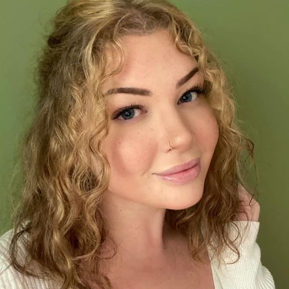 Meet your Posher, Tyler - Picture 1 of 1